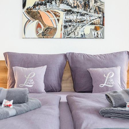 הולרבאך איםפינצגאו Ferienwohnung Katharina מראה חיצוני תמונה